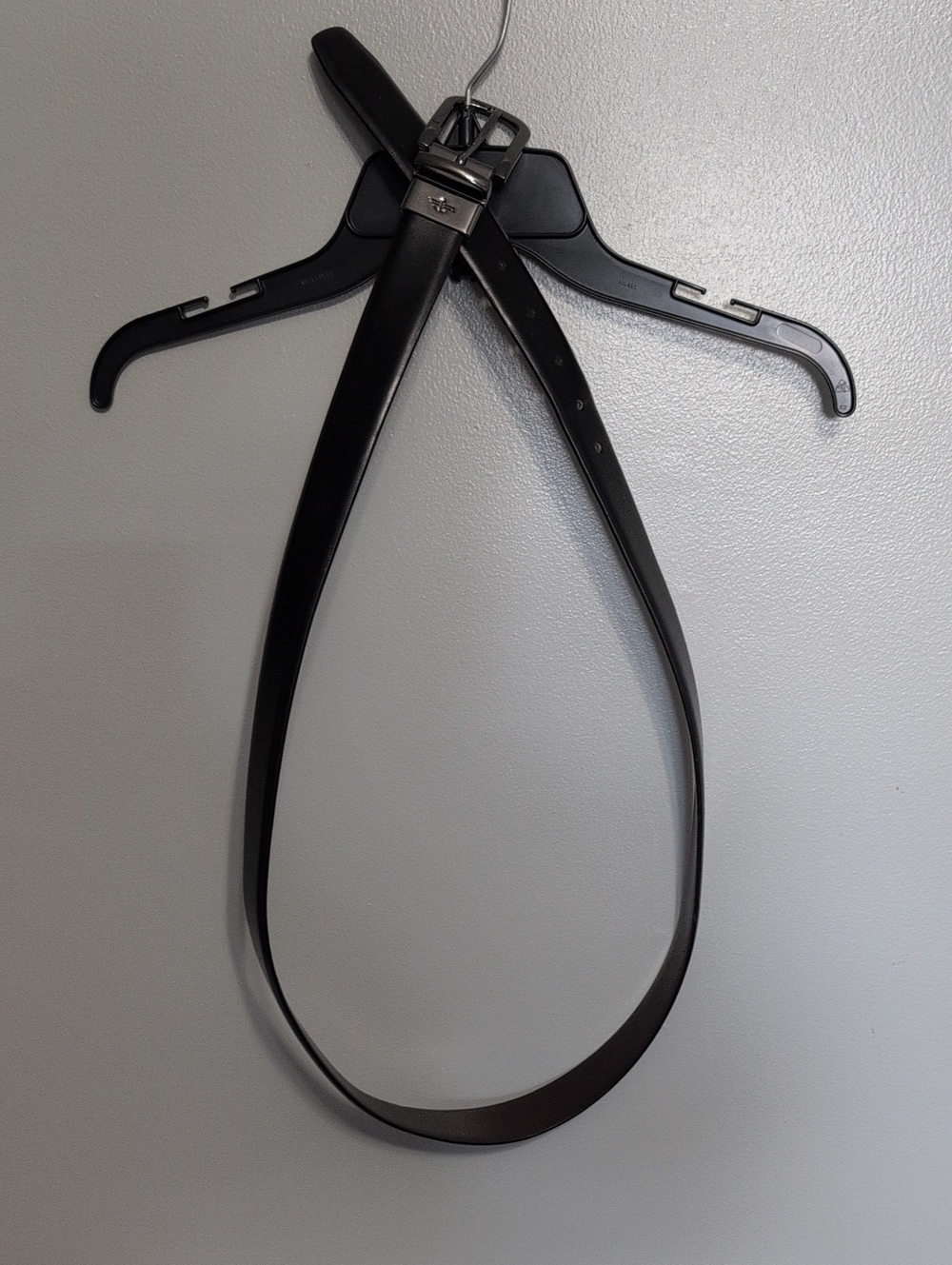 Dockers Black Leather Belt with Gunmetal Buckle 44